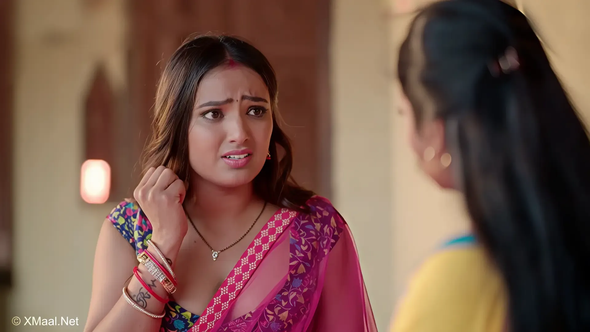 Playing: Bahu Ka Pahredaar Episode 4
